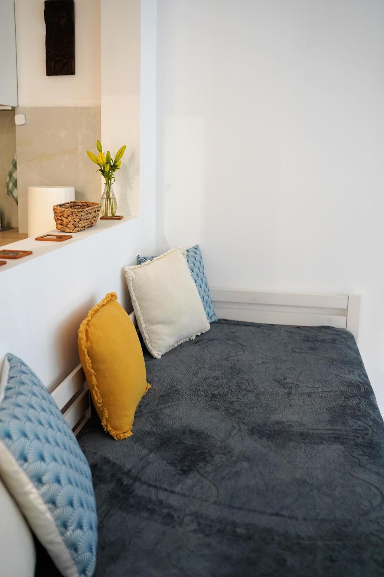 Nice Apartament With Small Tub Warsaw Exterior photo
